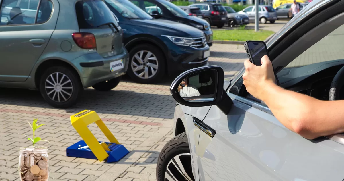 Csinálj pénzt a parkolóhelyedből. YourParking okos parkolásgátló és egy kicsírázó pénzesbödön.